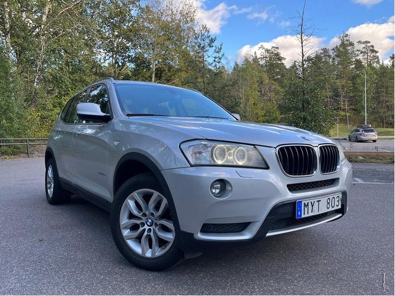 Grå Begagnad 2013 BMW X3 SUV | 109 900 kr (Bra pris) - Bild 1/4