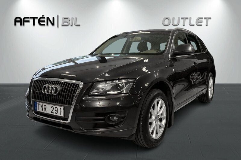 Grå Begagnad 2012 Audi Q5 Design SUV | 89 800 kr (Bra pris) - Bild 1/3