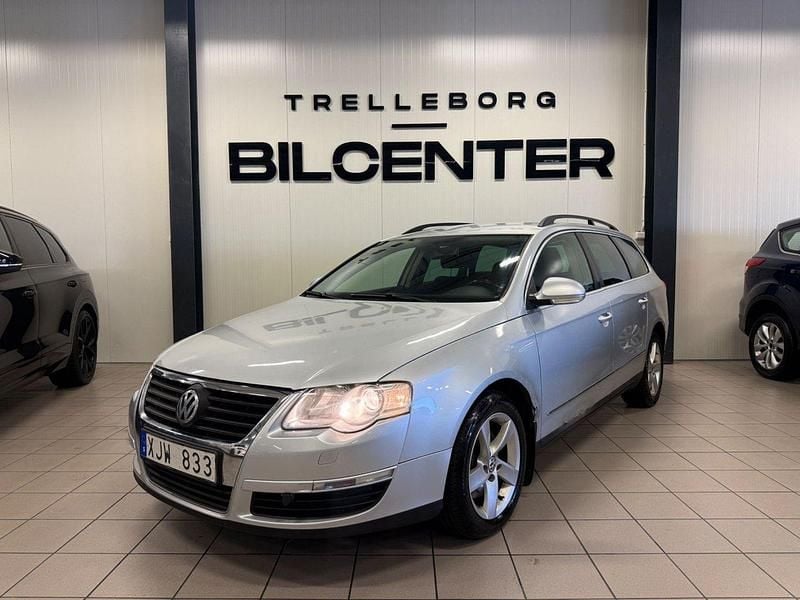 Silver Begagnad 2005 VW Passat Comfortline Kombi | 16 900 kr (Bra pris) - Bild 1/4