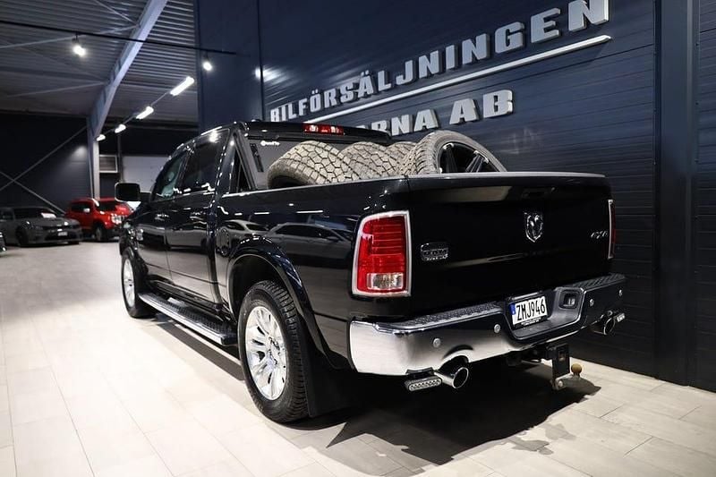 Begagnad Dodge Ram 394 HK (289 kW) 2018 Svart