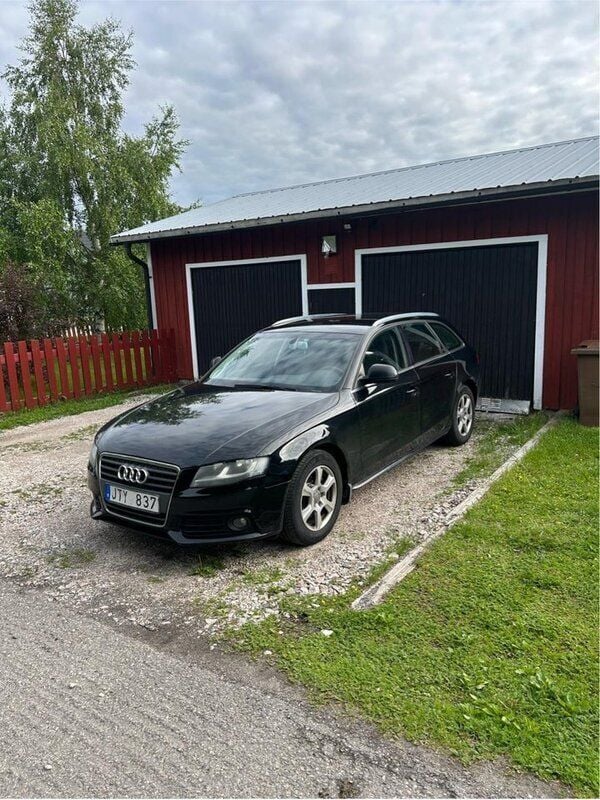 Svart Begagnad 2009 Audi A4 Kombi | 45 000 kr (Marknadspris) - Bild 1/4