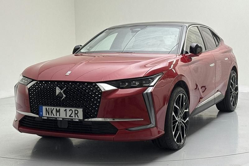 Röd Begagnad 2022 DS Automobiles DS4 | 369 000 kr - Bild 1/4