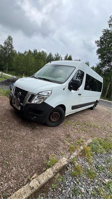 Vit Begagnad 2016 Nissan NV400 Van | 123 000 kr - Bild 1/2