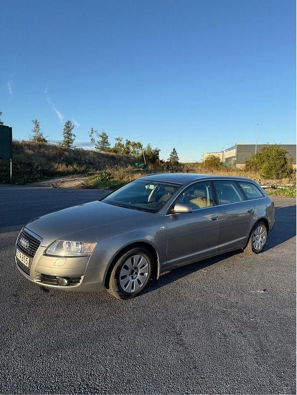 Grå Begagnad 2008 Audi A6 Proline Kombi | 35 000 kr (Superpris) - Bild 1/4