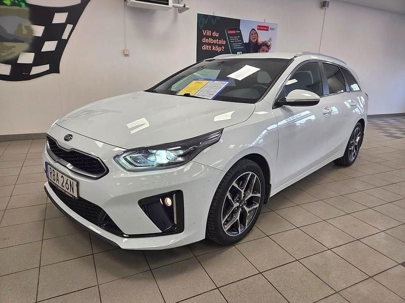 Begagnad Kia Ceed Sportswagon GT-Line 140 HK (102 kW) 2019 Vit Kombi