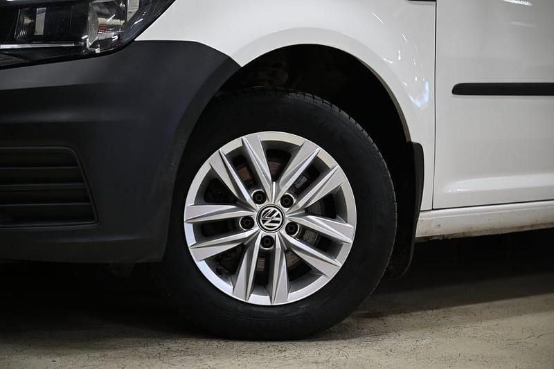 Begagnad VW Caddy 102 HK (75 kW) 2017 Vit Minibuss