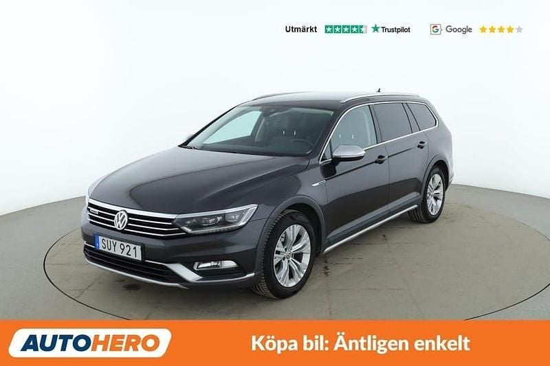 Grå Begagnad 2018 VW Passat Alltrack Kombi | 214 000 kr (Marknadspris) - Bild 1/4