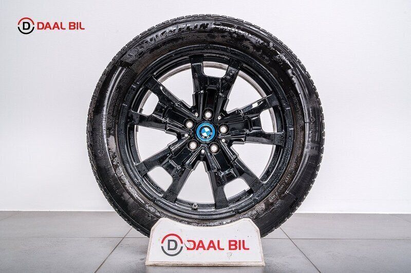 Begagnad BMW iX3 M Sport 210 kW (286 HK) 2022 Grå SUV