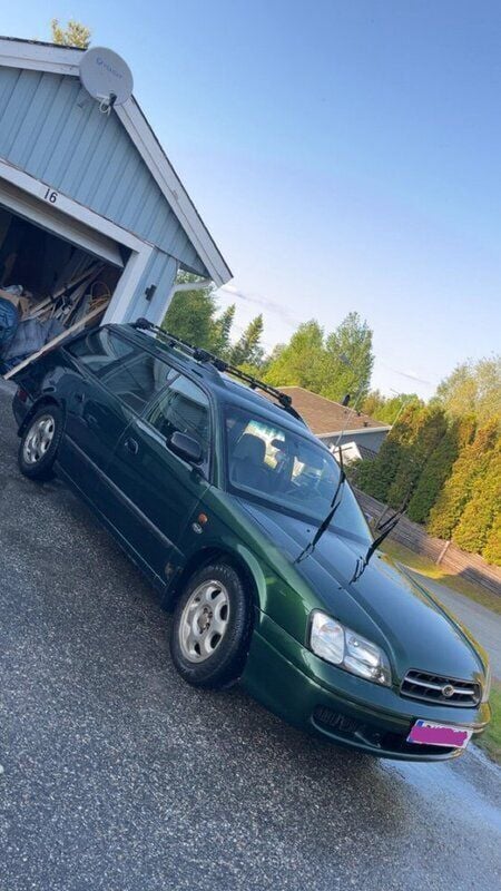 Begagnad 2000 Subaru Legacy Kombi | 24 000 kr - Bild 1/4