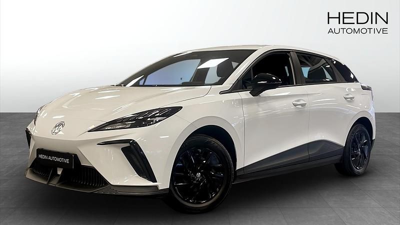 Vit (white) Begagnad 2023 MG MG4 EV Halvkombi | 239 700 kr (Marknadspris) - Bild 1/4