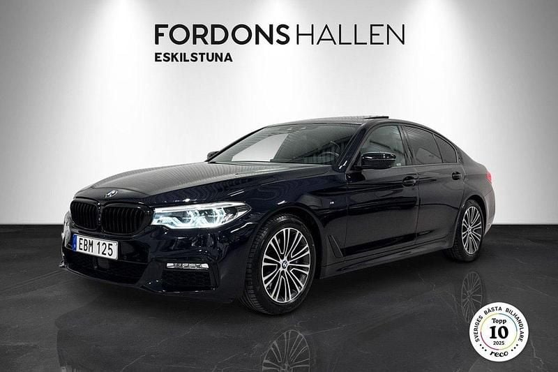 Svart Begagnad 2017 BMW 540 M Sport Sedan | 419 900 kr (Lite dyr) - Bild 1/4