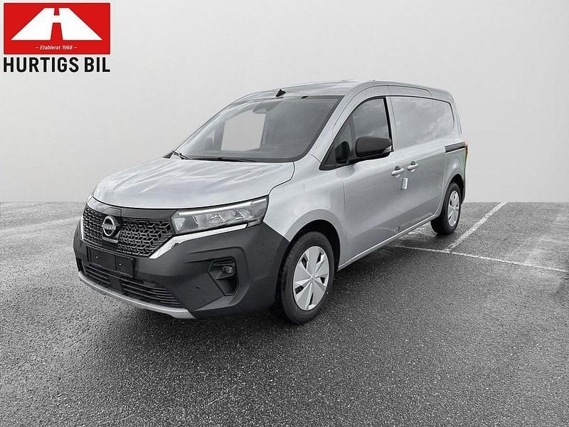 Grå (silver) Ny 2024 Nissan Townstar N-Connecta Minibuss | 349 875 kr (Marknadspris) - Bild 1/4