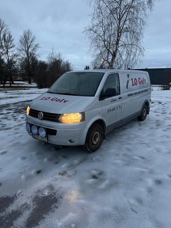 Silver Begagnad 2012 VW T5 Van | 59 900 kr (Superpris) - Bild 1/4