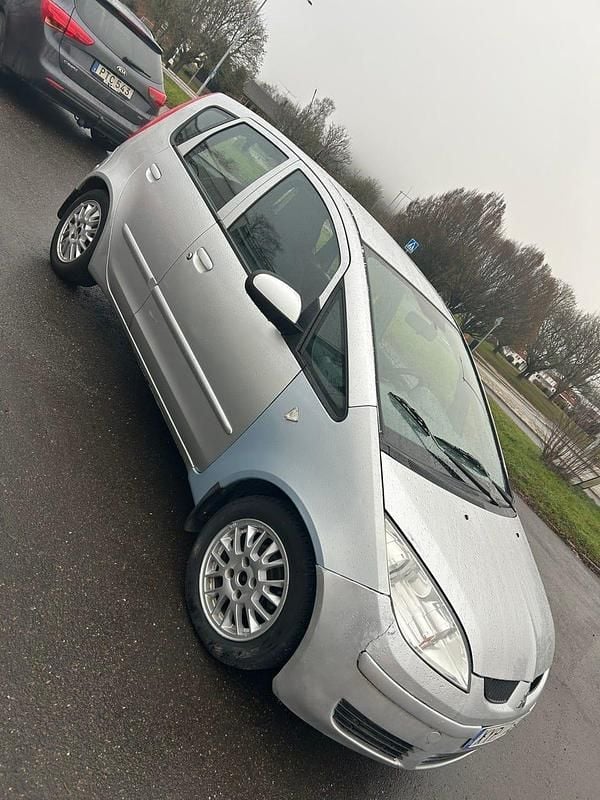 Begagnad 2007 Mitsubishi Colt Halvkombi | 25 000 kr (Marknadspris) - Bild 1/4