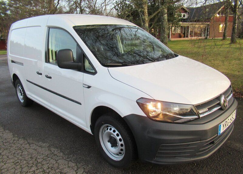 Vit Begagnad 2019 VW Caddy Maxi Minibuss | 210 000 kr - Bild 1/4