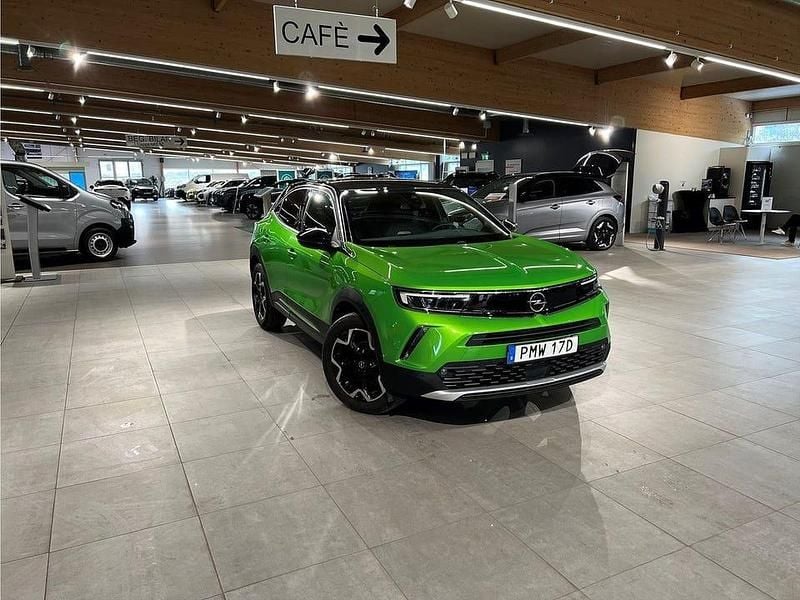 Grön Begagnad 2023 Opel Mokka Ultimate SUV | 204 900 kr (Bra pris) - Bild 1/4