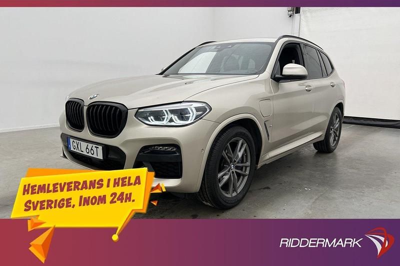Ljusgrå (lgrå) Begagnad 2020 BMW X3 M Sport SUV | 354 800 kr (Marknadspris) - Bild 1/3