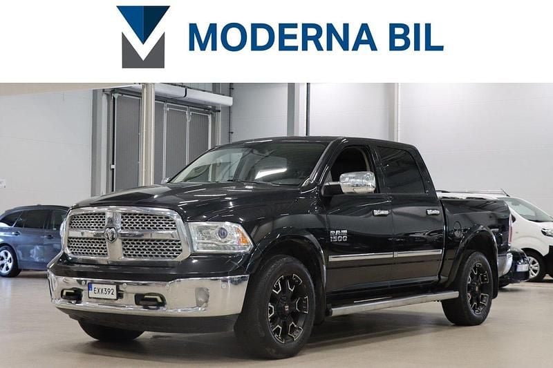 Svart Begagnad 2016 Dodge Ram Pickup | 349 700 kr (Marknadspris) - Bild 1/4