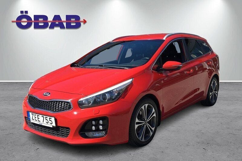Röd Begagnad 2018 Kia Ceed Sportswagon GT-Line Kombi | 148 800 kr (Marknadspris) - Bild 1/4