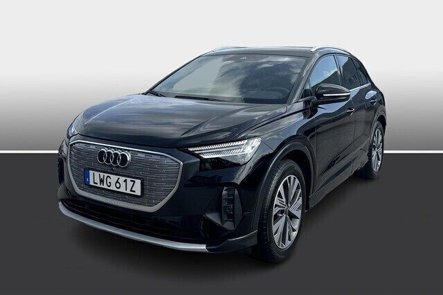 Svart Begagnad 2021 Audi Q4 e-tron Proline SUV | 409 000 kr (Bra pris) - Bild 1/4