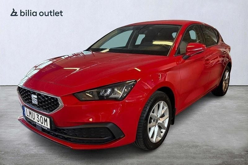 Röd Begagnad 2020 Seat Leon Style Halvkombi | 174 900 kr (Marknadspris) - Bild 1/4