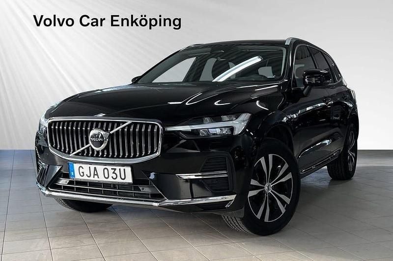 Svart Begagnad 2023 Volvo XC60 Core SUV | 349 900 kr (Superpris) - Bild 1/3