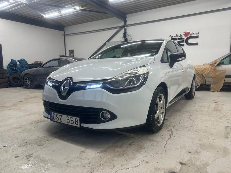 Begagnad Renault Clio IV 90 HK (66 kW) 2013 Vit