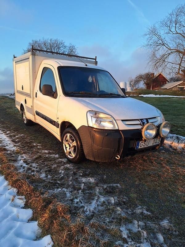 Begagnad 2008 Peugeot Partner Minibuss | 25 000 kr (Marknadspris) - Bild 1/4
