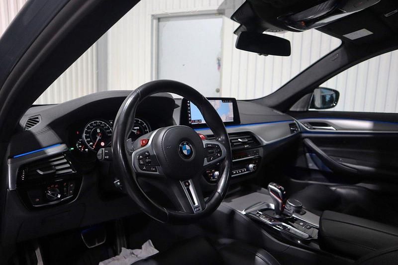Begagnad BMW M5 Competition Edition 626 HK (460 kW) 2018 Blå Sedan