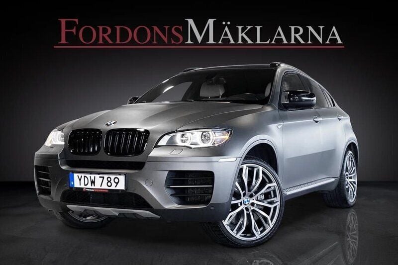 Blåmetallic Begagnad 2012 BMW X6 M50 Performance SUV | 229 900 kr (Lite dyr) - Bild 1/4