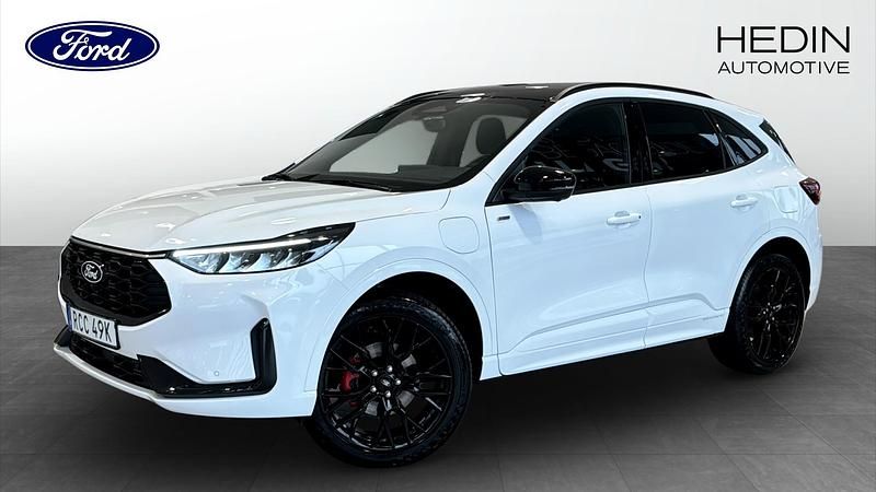 Frozen white Begagnad 2025 Ford Kuga ST-Line X SUV | 484 900 kr - Bild 1/4