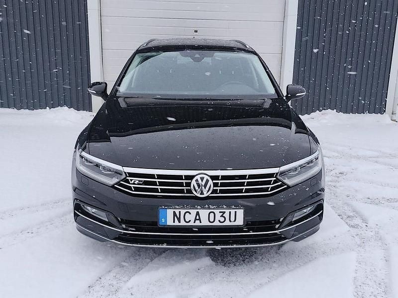 Begagnad VW Passat GT 190 HK (139 kW) 2019 Svart Kombi