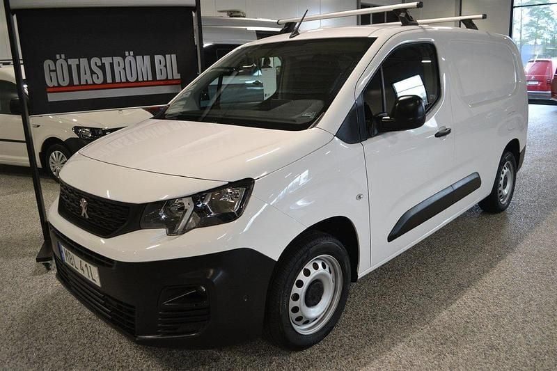 Vit Begagnad 2020 Peugeot Partner Van | 163 000 kr (Lite dyr) - Bild 1/4