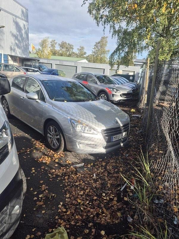 Grå Begagnad 2011 Peugeot 508 Sedan | 40 000 kr (Bra pris) - Bild 1/4