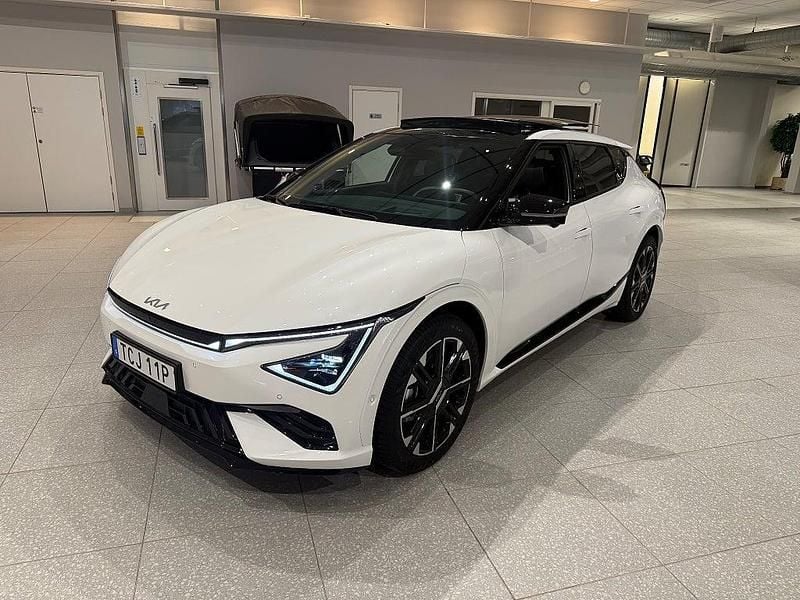 Begagnad Kia EV6 GT-Line 239 kW (325 HK) 2025 Vit SUV