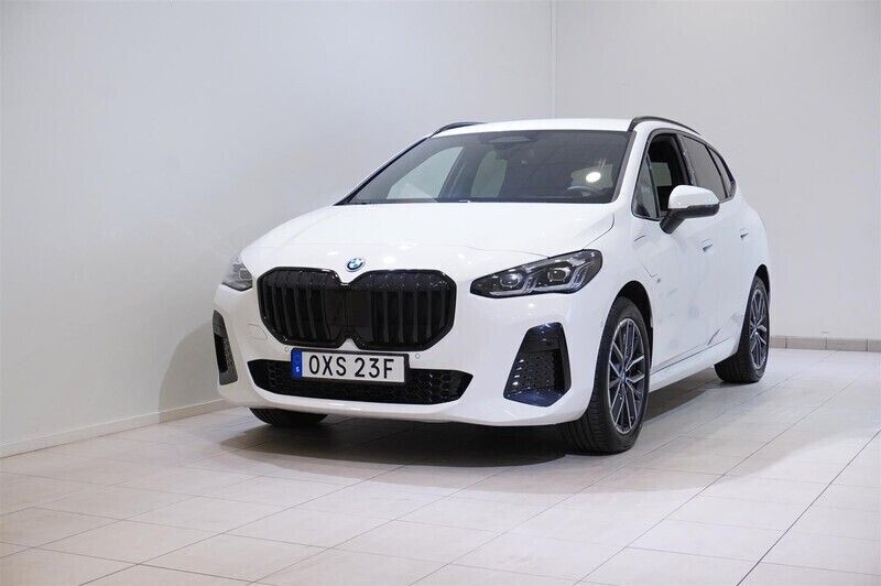 Okänd Begagnad 2023 BMW 225 Active Tourer M Sport Minibuss | 439 900 kr - Bild 1/4