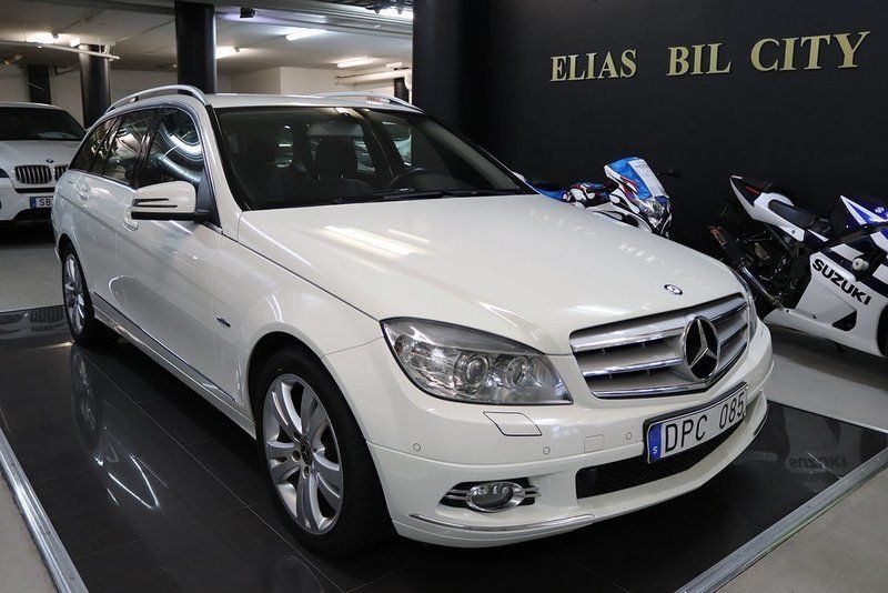 Vit Begagnad 2010 Mercedes C180 Avantgarde Kombi | 94 900 kr - Bild 1/4
