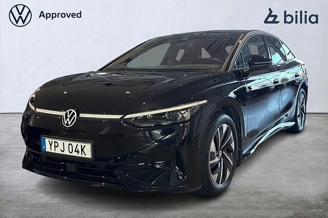 Svart Begagnad 2024 VW ID.7 Pro Sedan | 509 900 kr (Superpris) - Bild 1/4