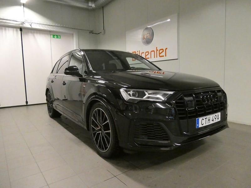 Begagnad Audi Q7 Competition 340 HK (250 kW) 2022 Svart SUV