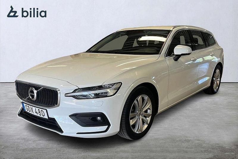 Vit Begagnad 2020 Volvo V60 Momentum Kombi | 244 500 kr (Bra pris) - Bild 1/3