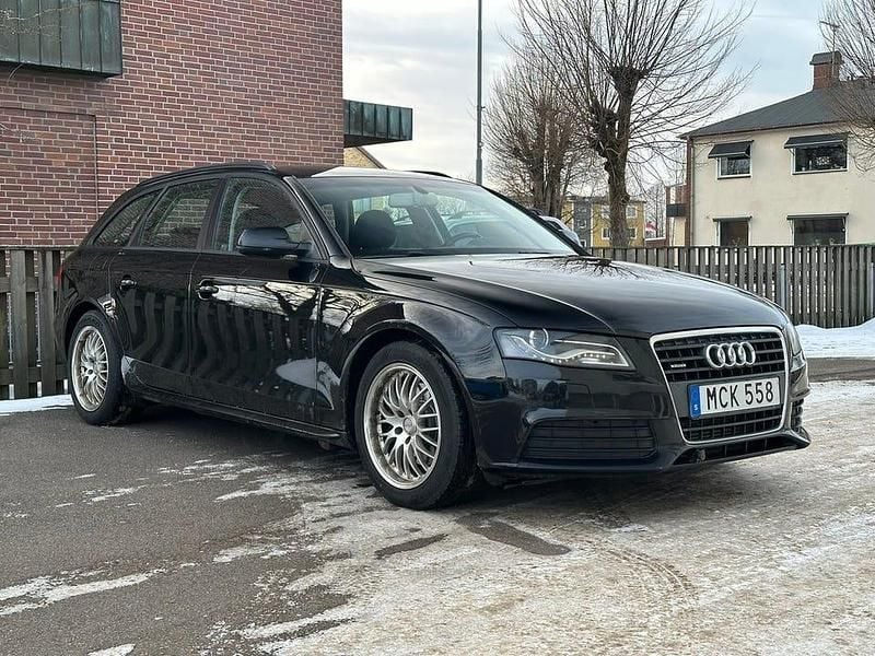 Begagnad Audi A4 143 HK (105 kW) 2011 Svart Kombi