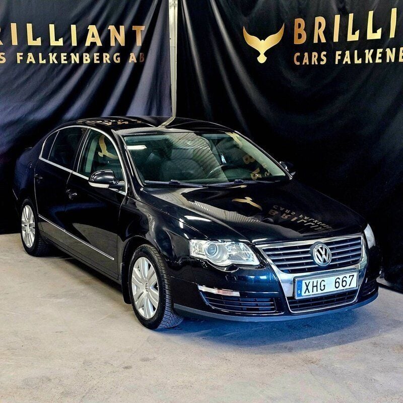 Svart Begagnad 2006 VW Passat Sedan | 39 900 kr (Marknadspris) - Bild 1/4