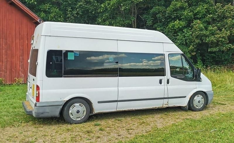 Vit Begagnad 2013 Ford Transit Kombi | 19 000 kr (Superpris) - Bild 1/4