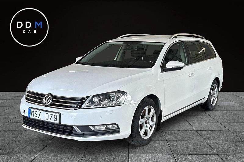 Vit Begagnad 2012 VW Passat GT Kombi | 55 900 kr (Bra pris) - Bild 1/4