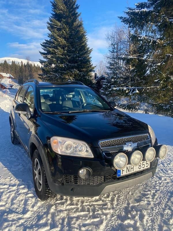 Begagnad Chevrolet Captiva 230 HK (169 kW) 2007 SUV
