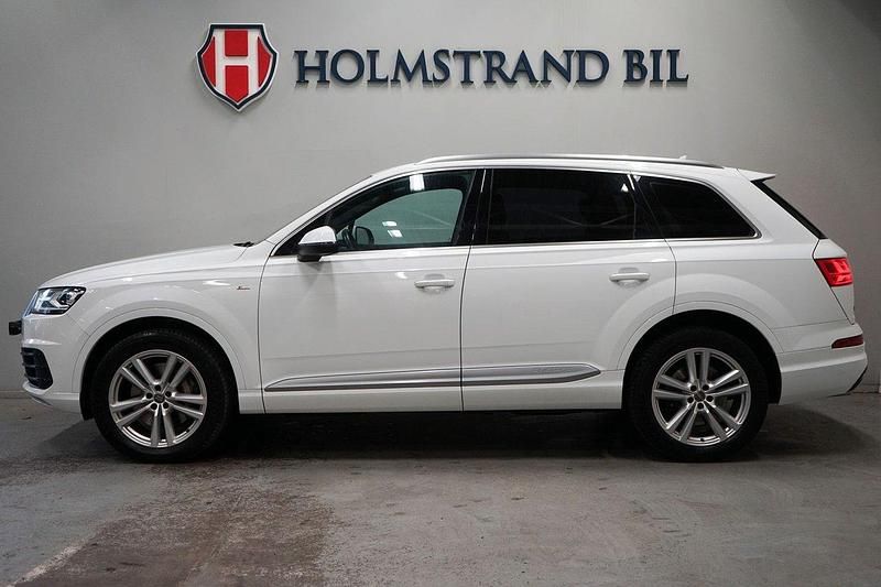 Vit Begagnad 2015 Audi Q7 S-Line SUV | 289 900 kr (Bra pris) - Bild 1/4