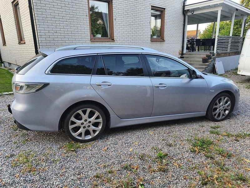 Grå Begagnad 2008 Mazda 6 Inclusive Kombi | 29 500 kr (Bra pris) - Bild 1/4