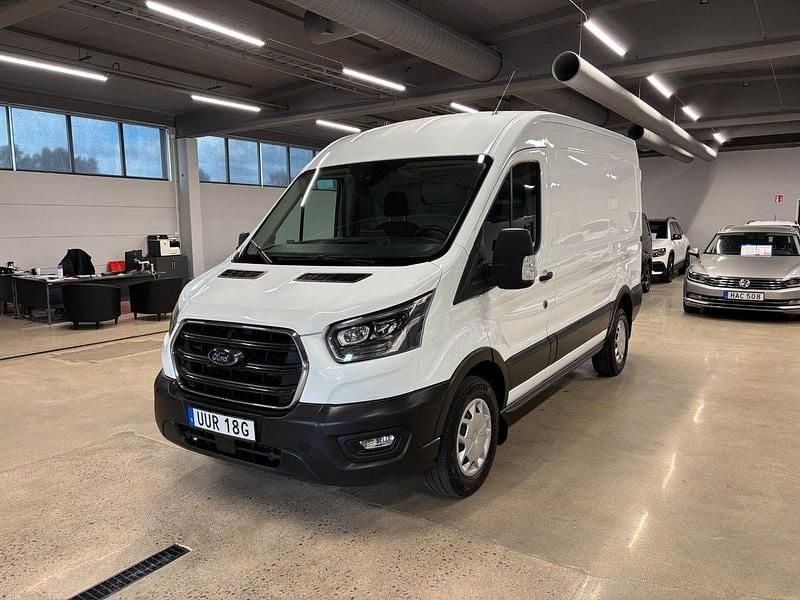 Vit Begagnad 2022 Ford Transit Van | 399 900 kr (Marknadspris) - Bild 1/4