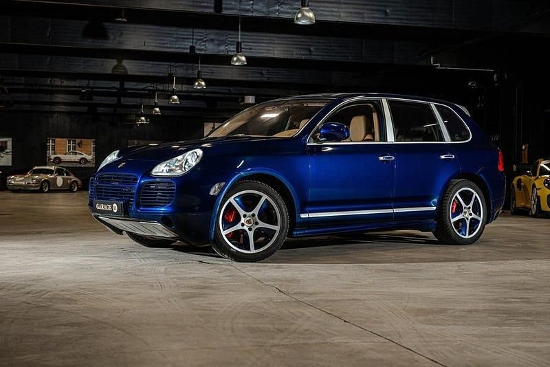 Begagnad Porsche Cayenne Turbo S 521 HK (383 kW) 2006 Blå SUV