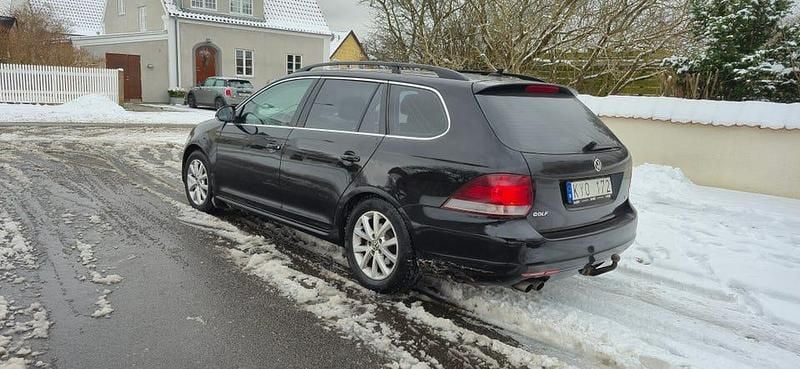 Begagnad 2011 VW Golf Kombi | 49 900 kr (Marknadspris) - Bild 1/4